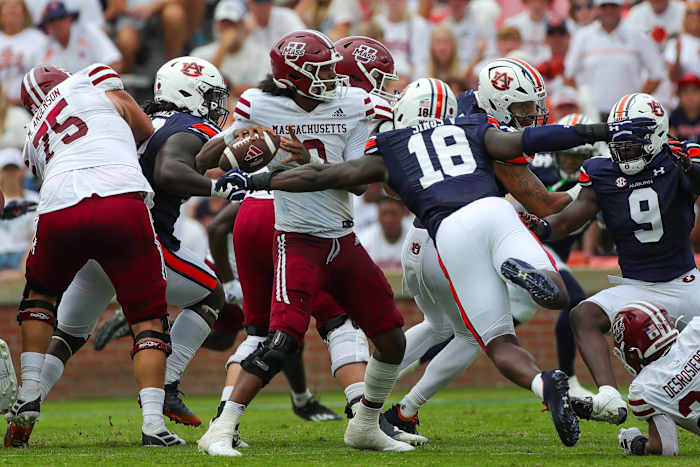 Nehemiah Pritchett vs UMass